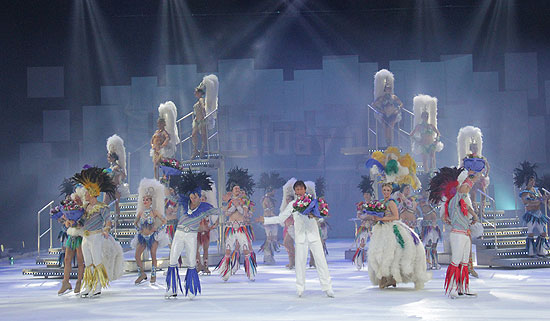 Holiday on ice "Festival" vom 07.-15.02.2015 in der Münchner Olympiahalle (©Foto: Martin Schmitz)
